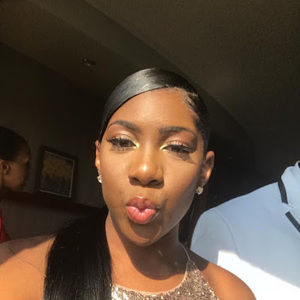 Meet your Posher, Jada